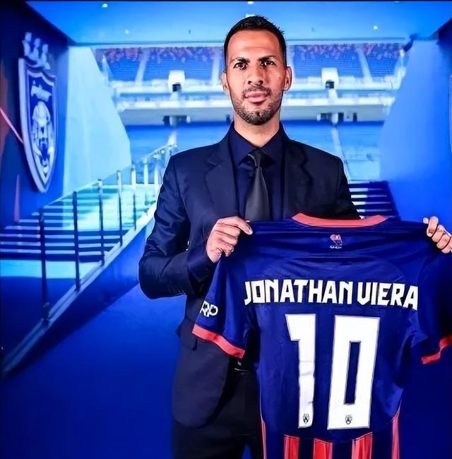 风云突变武汉三镇关键时刻防线松动；亚冠版图或变；震撼外界；年轻球员得到机会的简单介绍