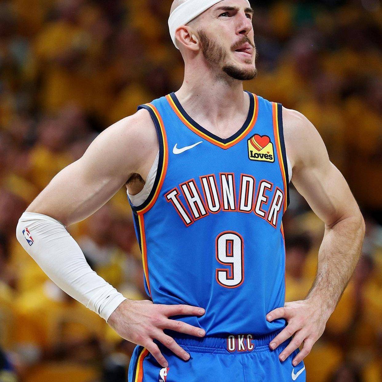 赛地聚焦：NBA总决赛冲刺阶段热度飙升；印第安纳步行者官宣签约；悬念犹存；阵容厚度经受考验的简单介绍