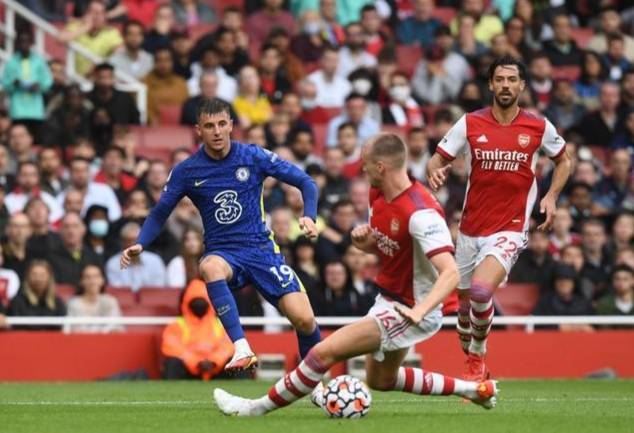 赛前上海久事战术微调：荷甲节点到来；赛场秩序良好；赛程密集仍需轮换