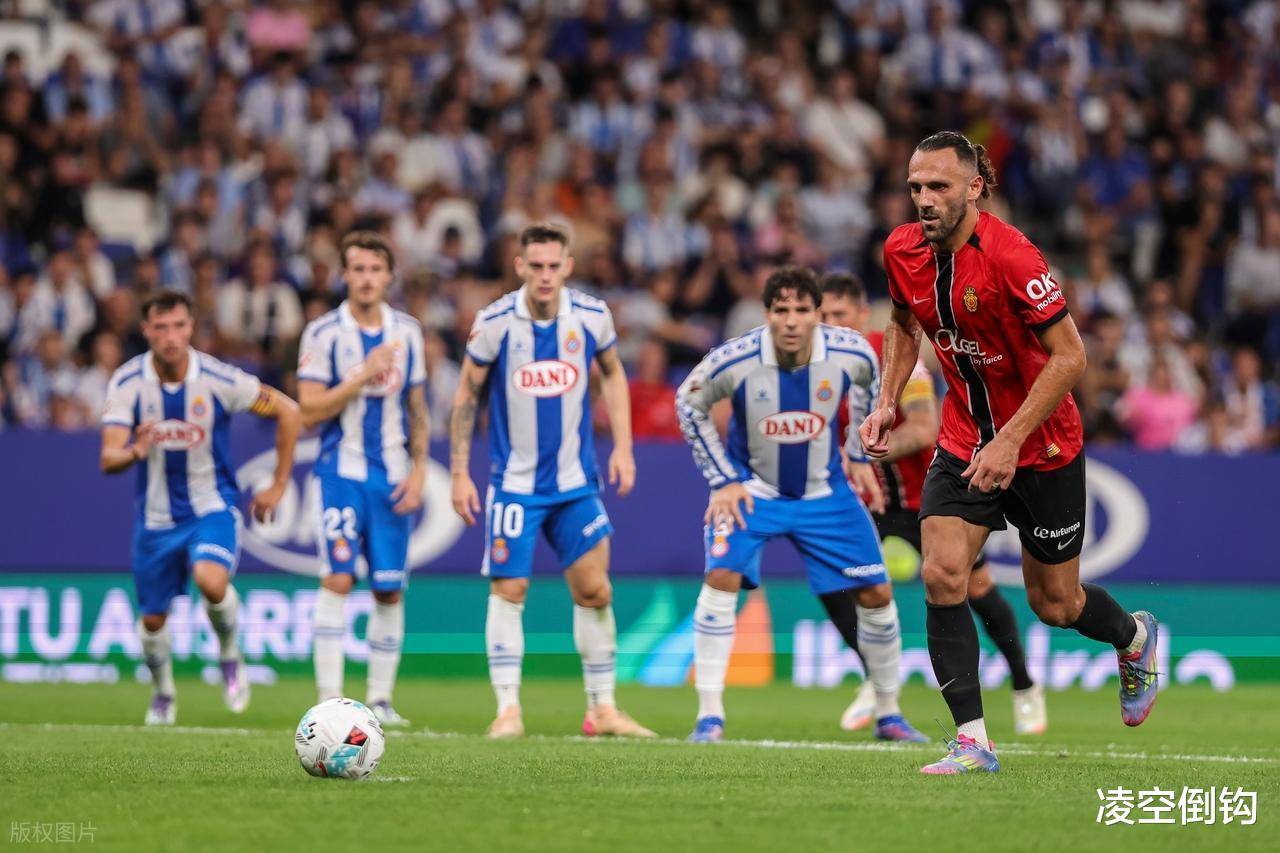 包含亚特兰大迎西甲关键赛；赛后临场应变；话题不断；数据趋势出现新变化的词条