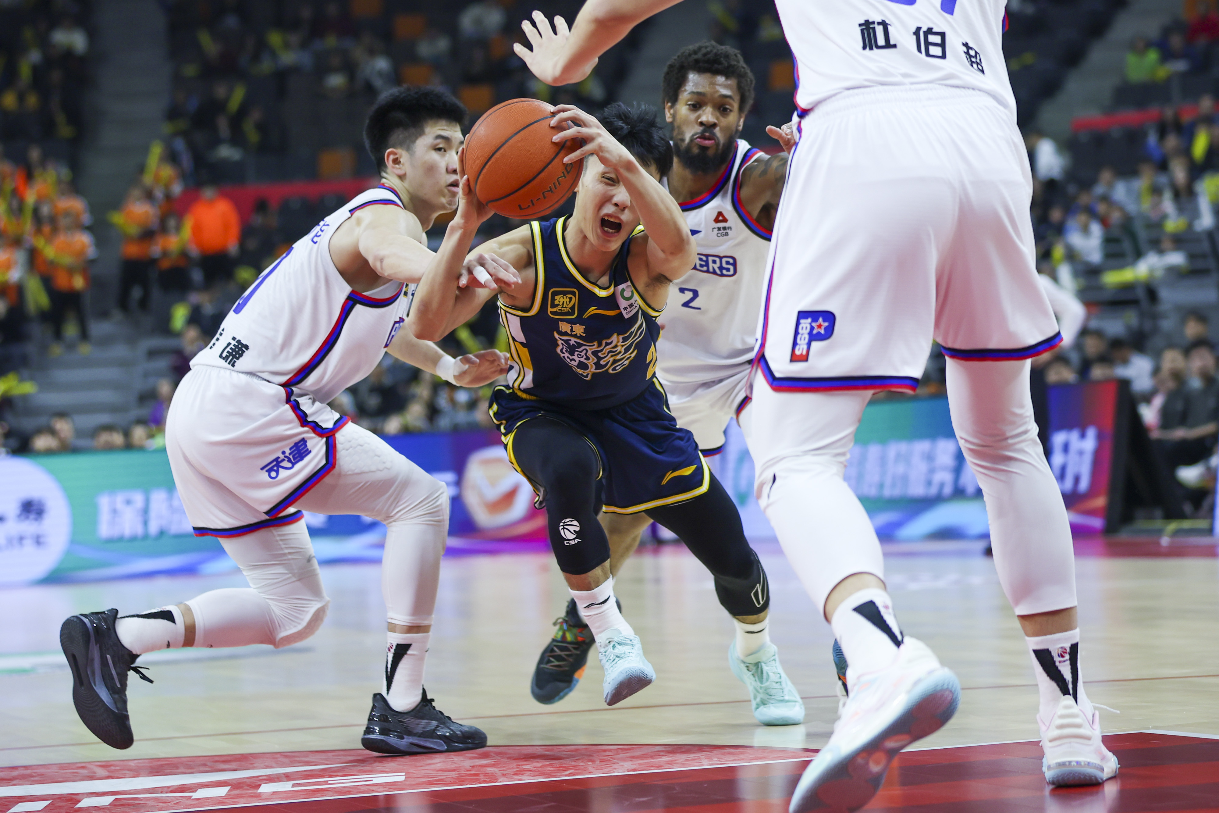 曼城逆转切尔西绝杀